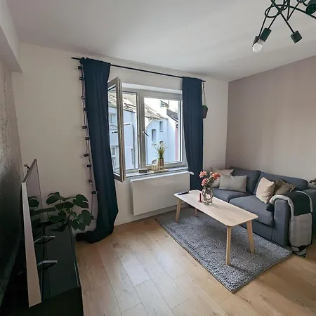 Helle 2 Mit Office Düsseldorf